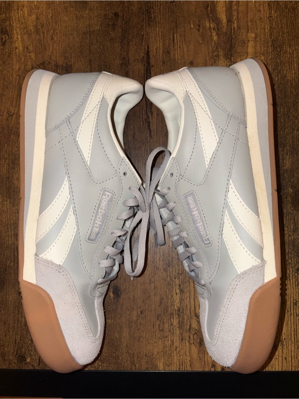 Reebok Men's Classic Sneakers in Light Grayish light blue, White & Gum